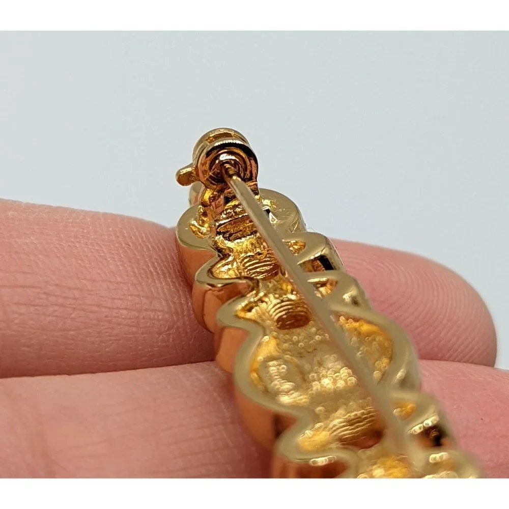 Signed Christian Dior Gold Tone Crystal Rhinestone Faux Pearl Bar Pin Brooch - Picture 7 of 9